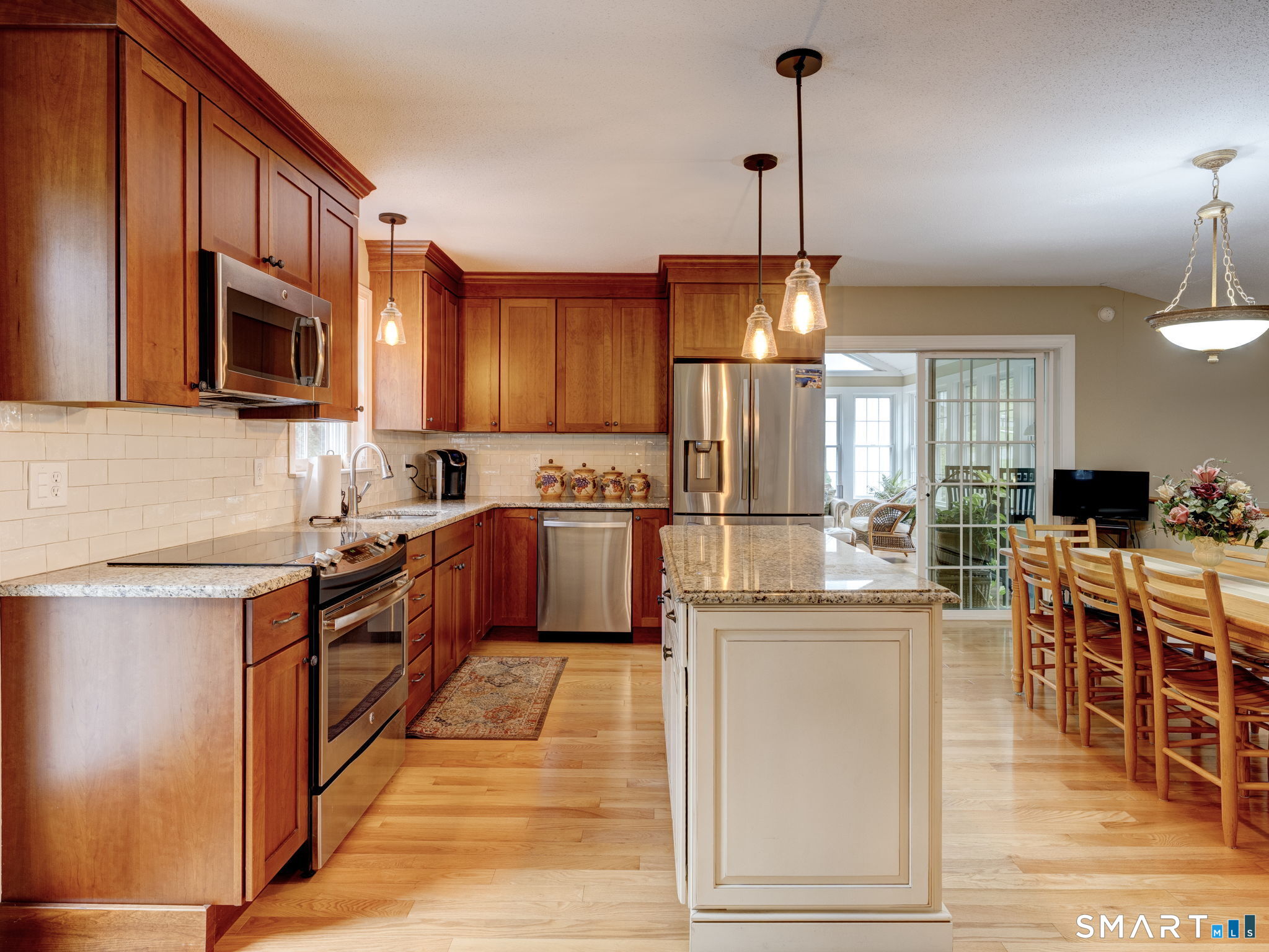 132 Folly Brook Lane Manchester CT 06040