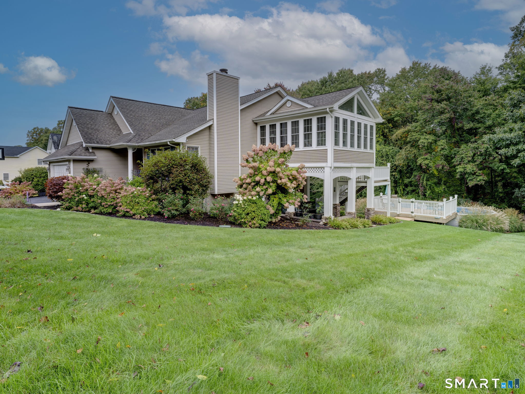 132 Folly Brook Lane Manchester CT 06040