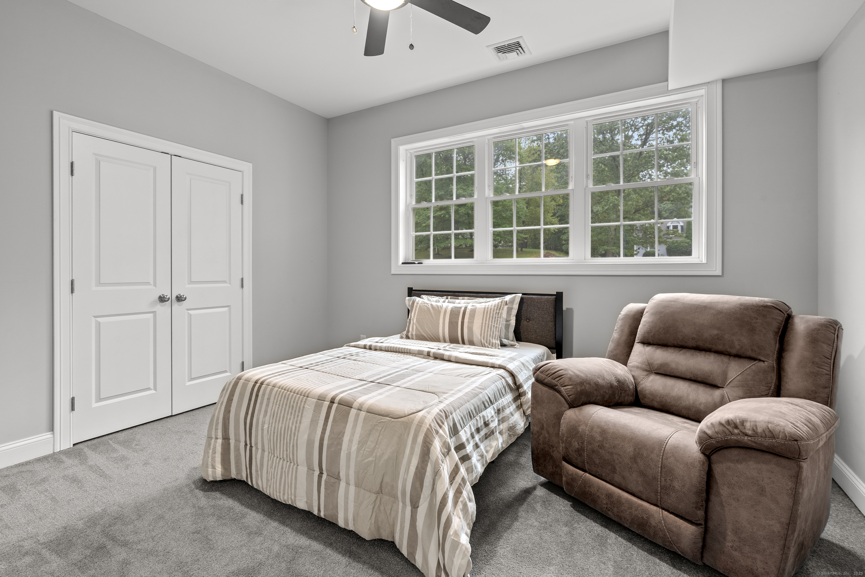 6 Carriage Drive East Hampton CT 06424