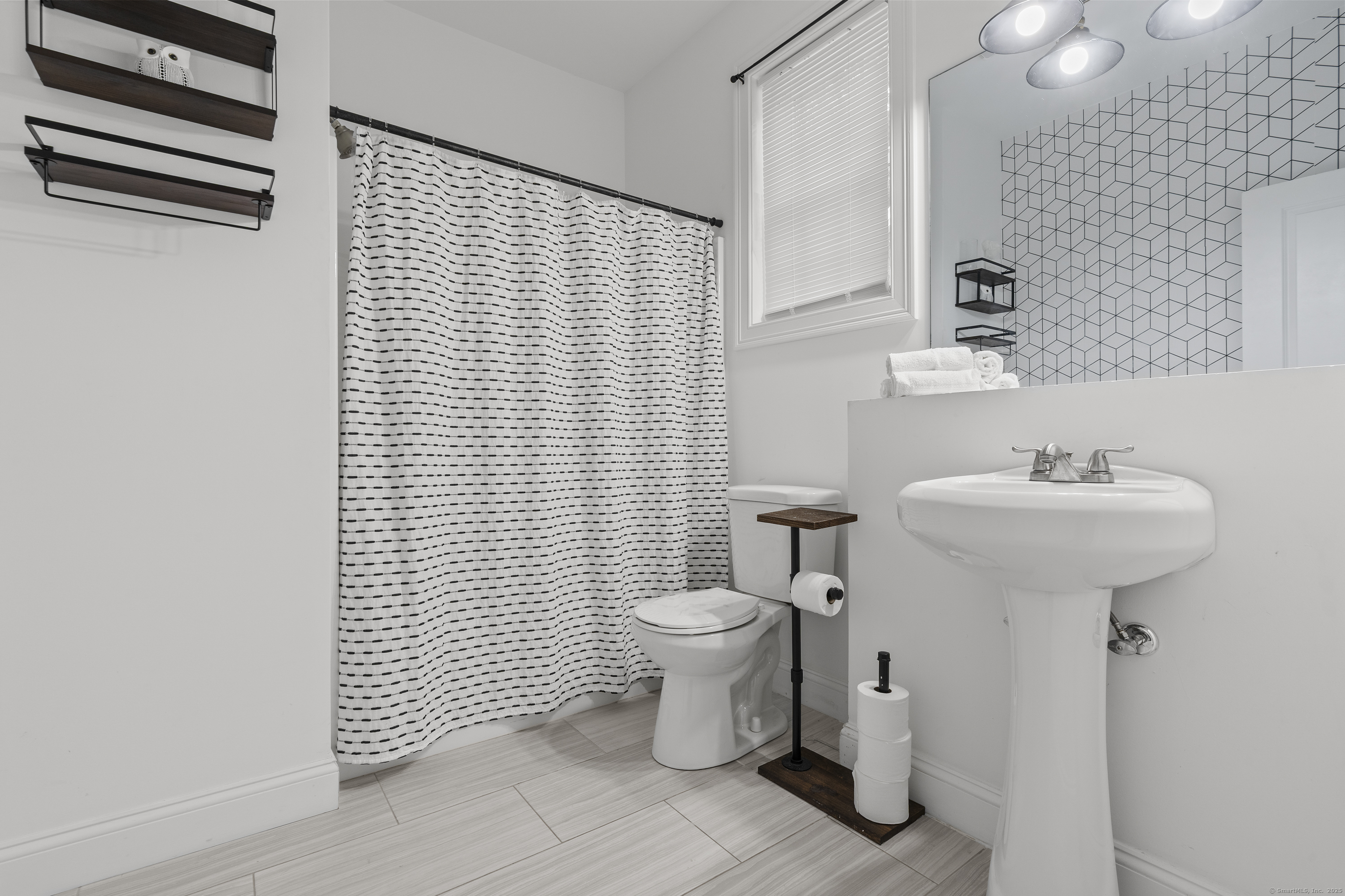 6 Carriage Drive East Hampton CT 06424