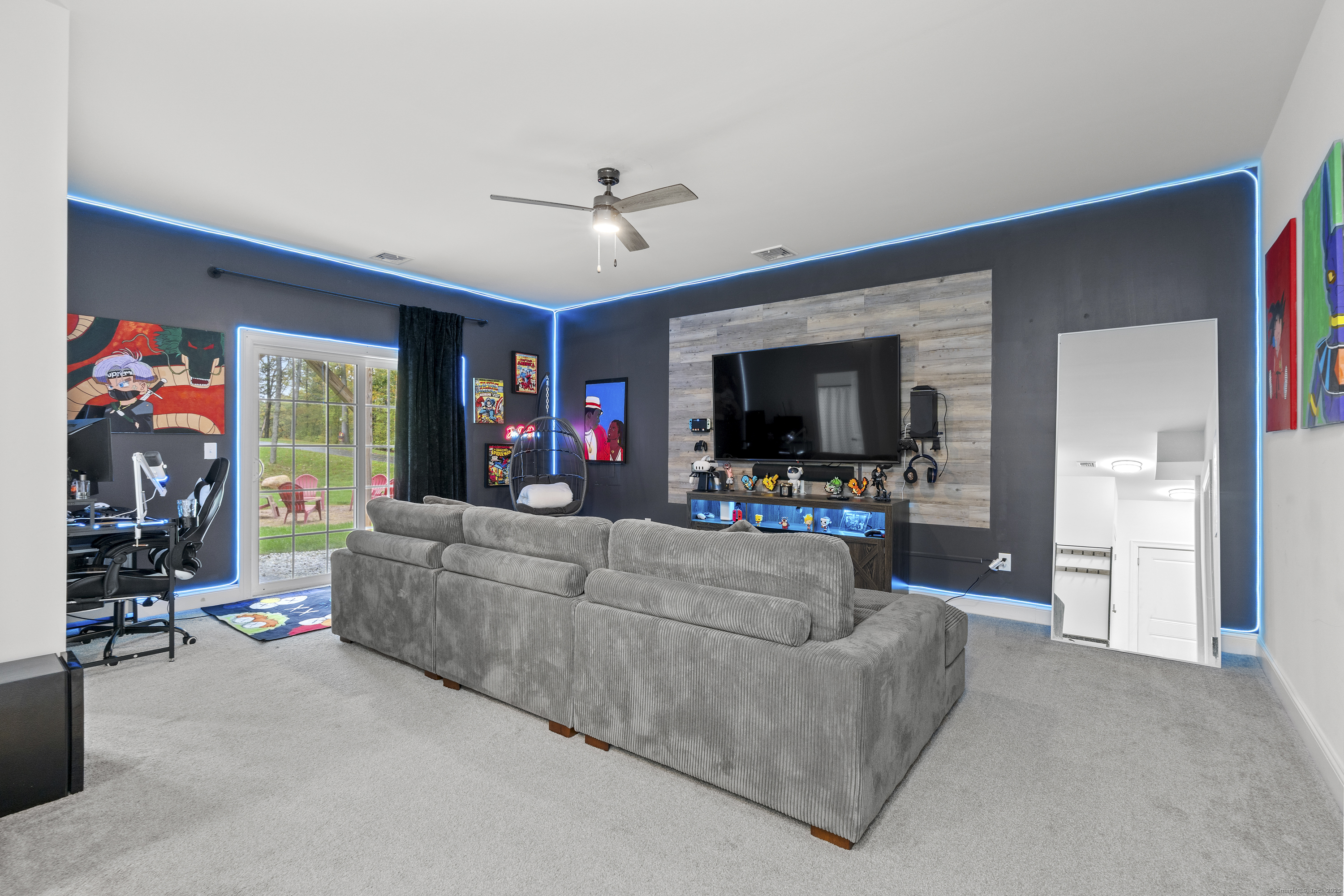 6 Carriage Drive East Hampton CT 06424