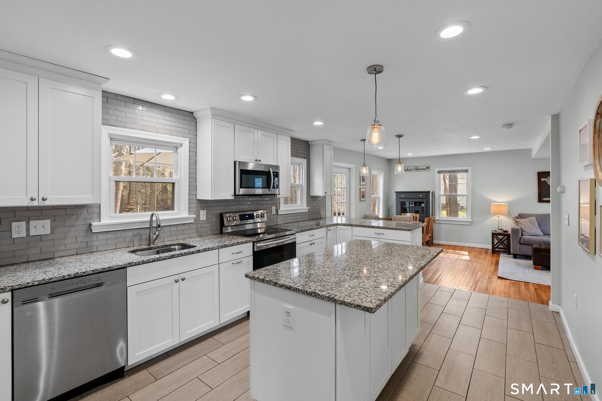 513 Plainville Avenue Farmington CT 06085