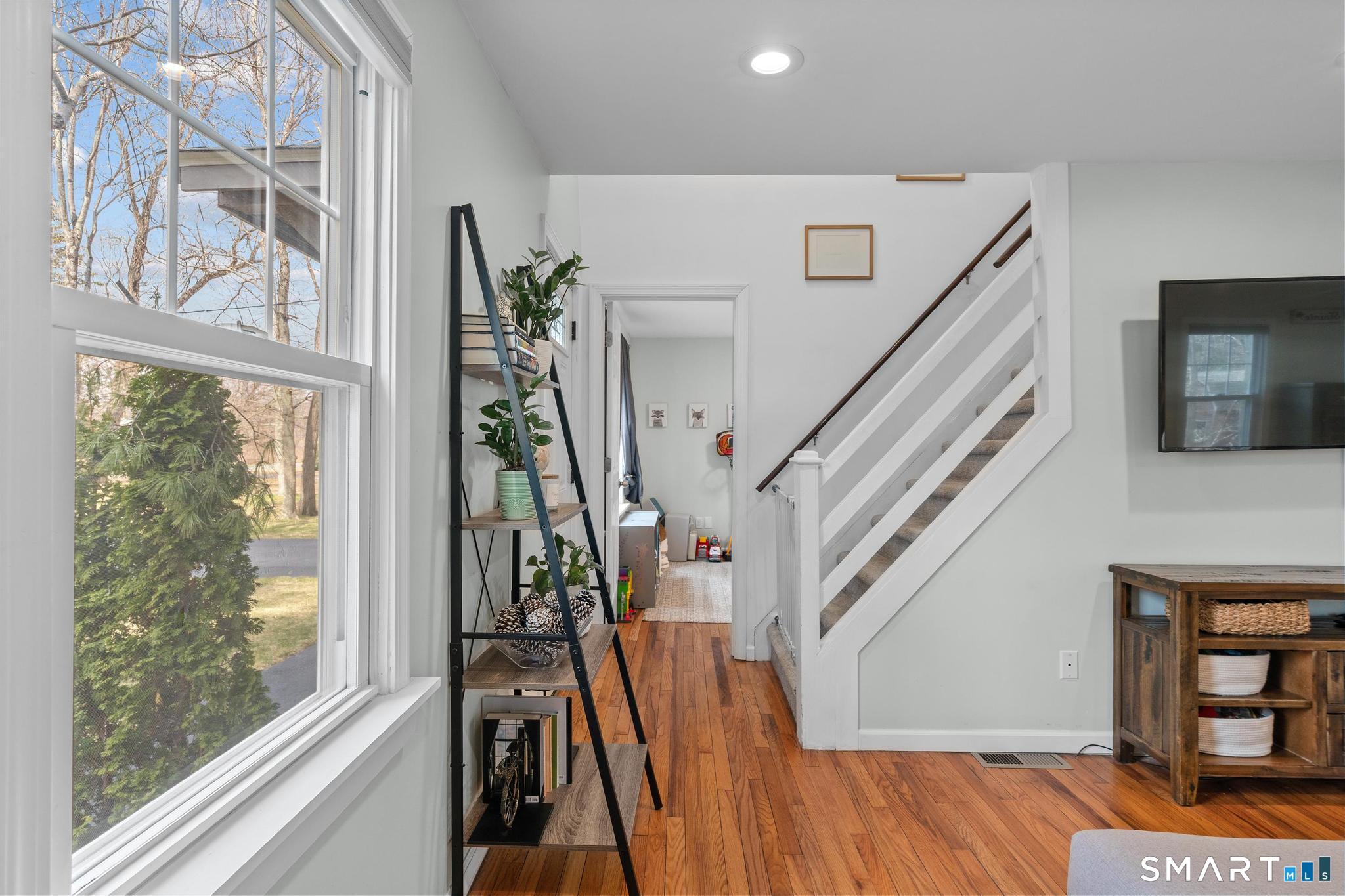 513 Plainville Avenue Farmington CT 06085
