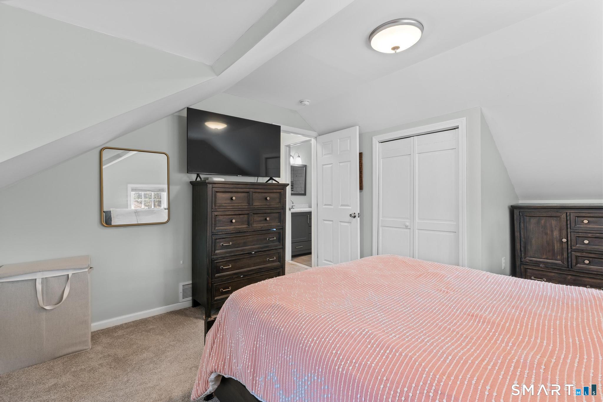 513 Plainville Avenue Farmington CT 06085