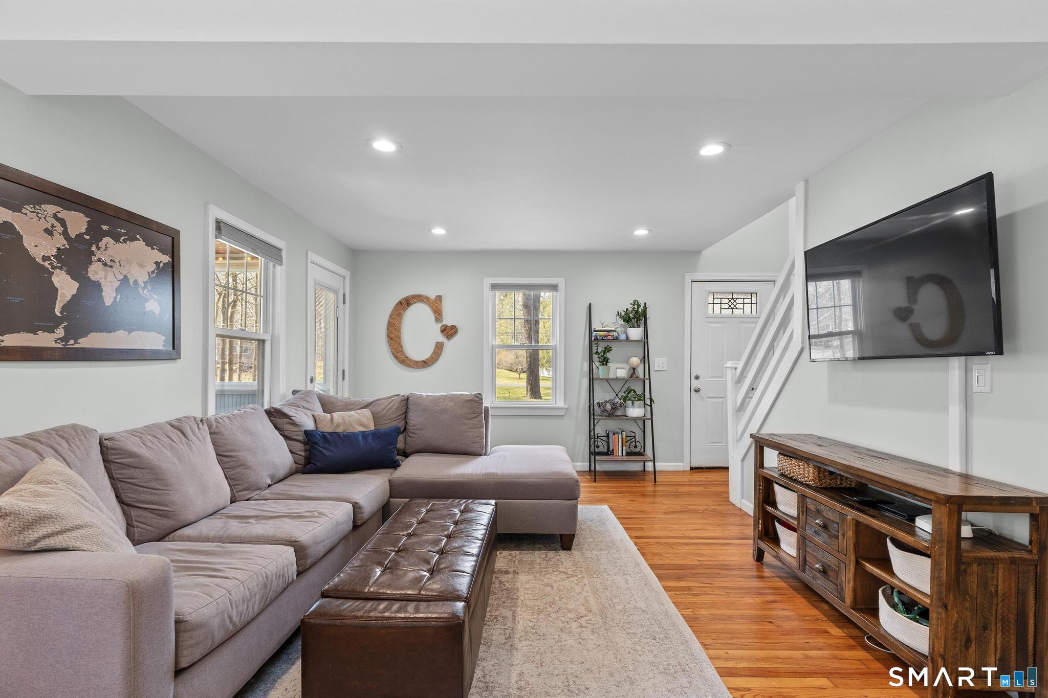 513 Plainville Avenue Farmington CT 06085