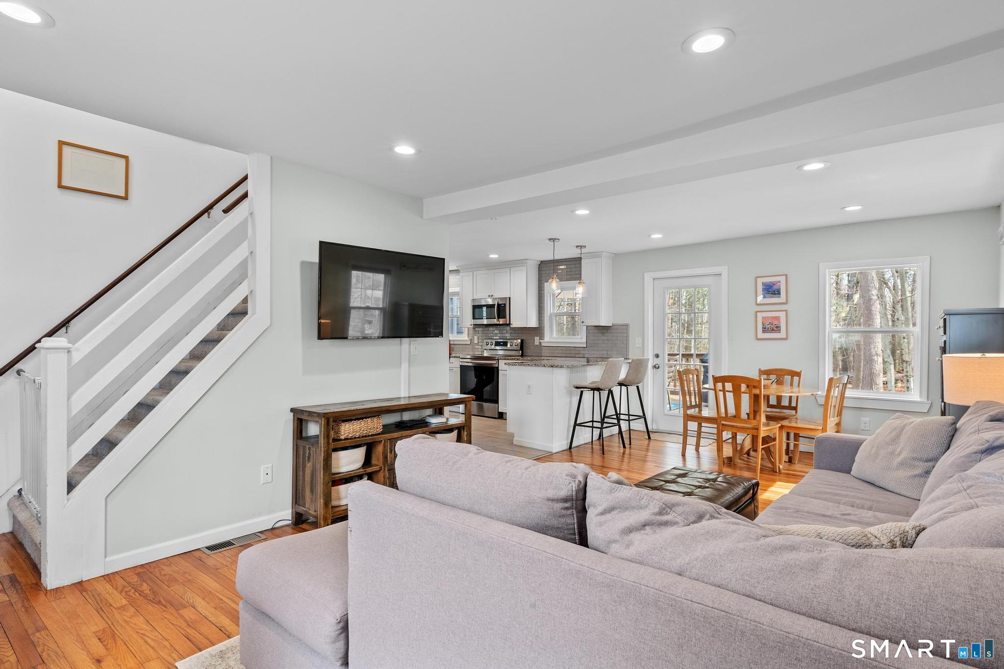 513 Plainville Avenue Farmington CT 06085