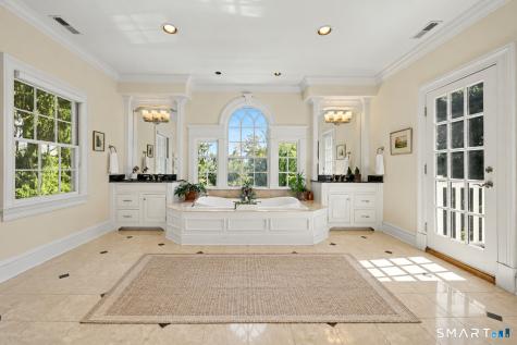 51 Briscoe Road New Canaan CT 06840