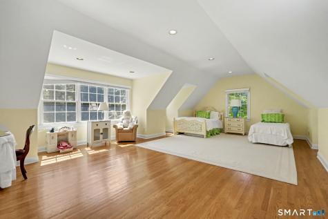51 Briscoe Road New Canaan CT 06840