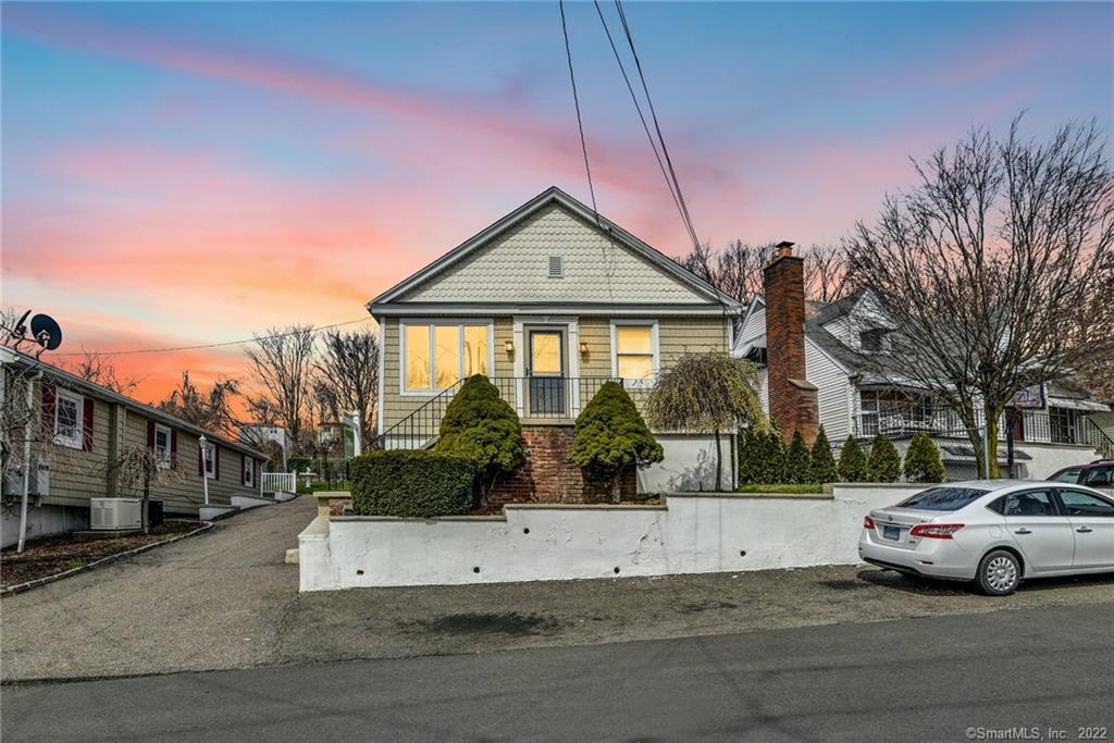 145 Lakeview Avenue Bridgeport CT 06606