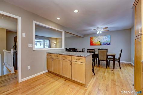 24 Farview Avenue East Haven CT 06512