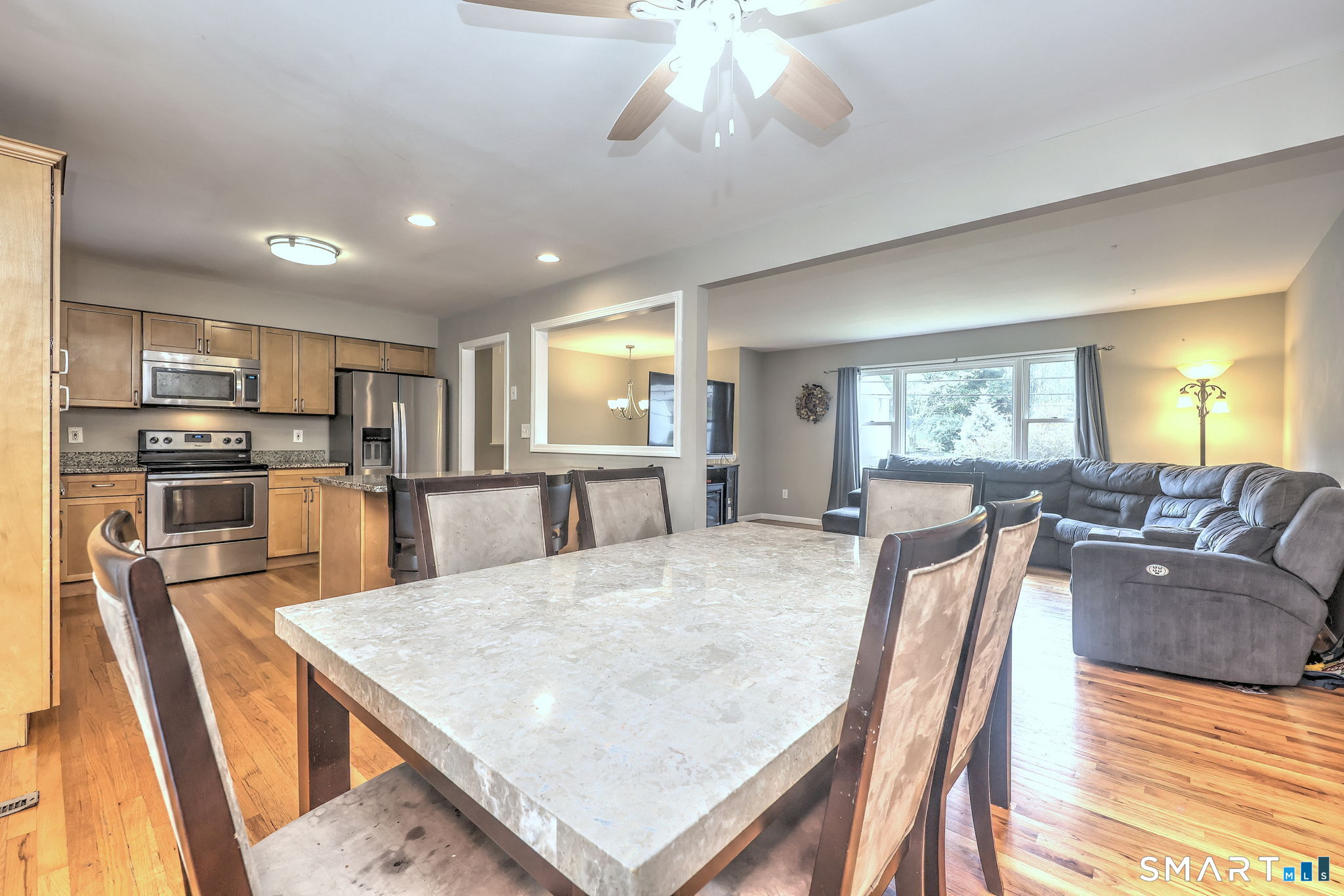 24 Farview Avenue East Haven CT 06512