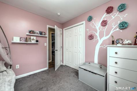 24 Farview Avenue East Haven CT 06512