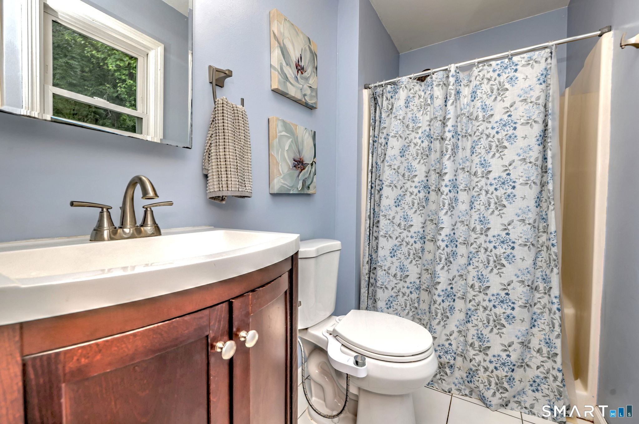24 Farview Avenue East Haven CT 06512