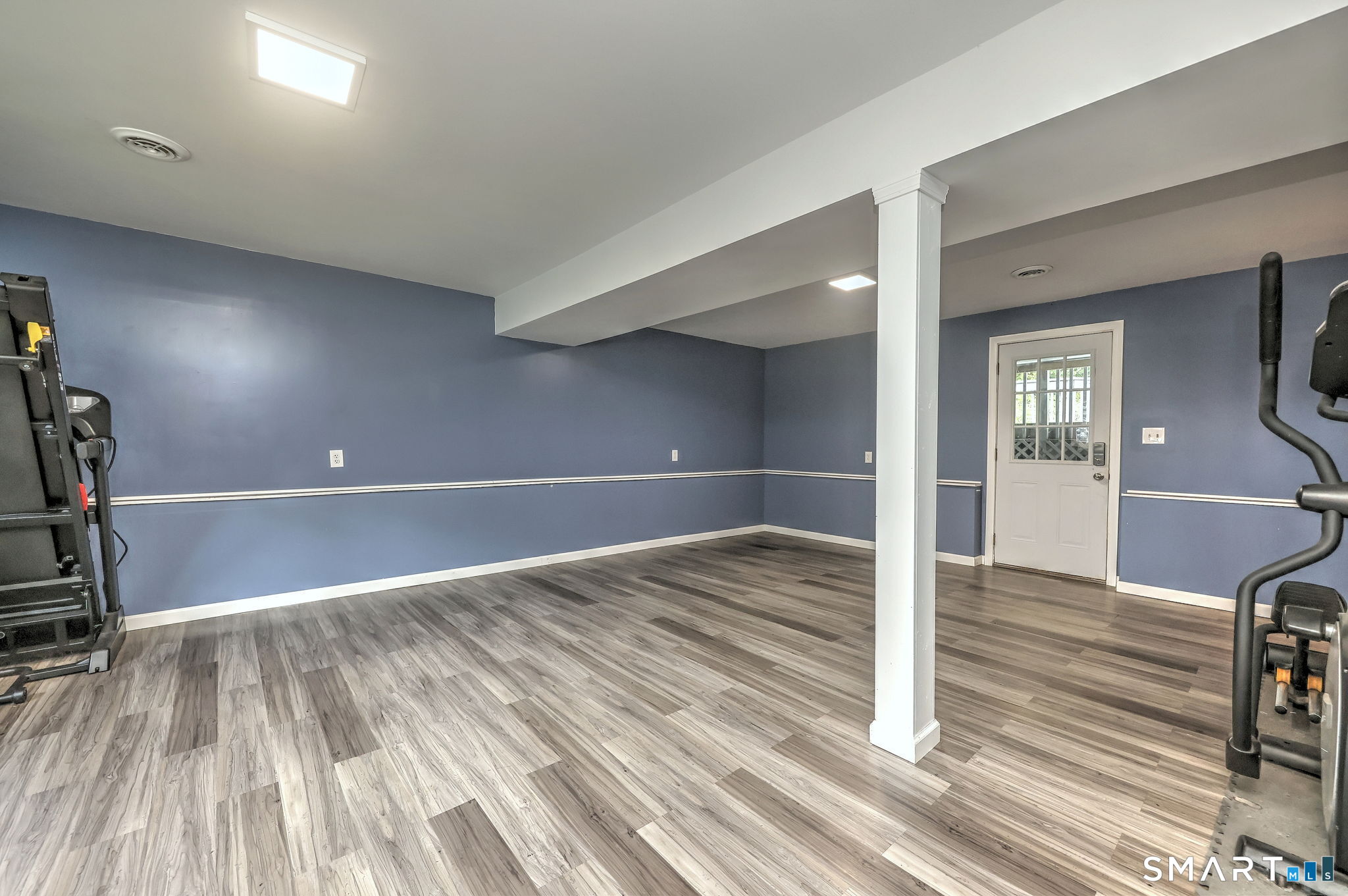 24 Farview Avenue East Haven CT 06512