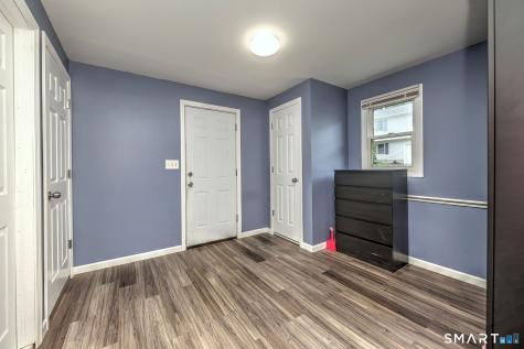 24 Farview Avenue East Haven CT 06512