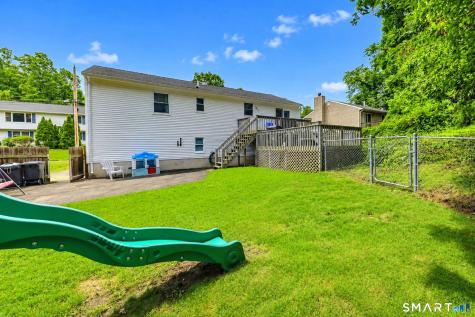 24 Farview Avenue East Haven CT 06512