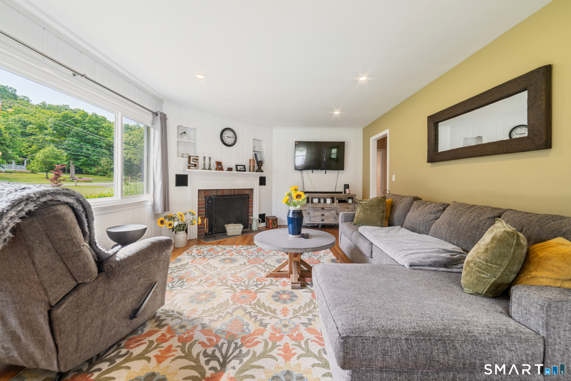 15 Evergreen Drive Southbury CT 06488