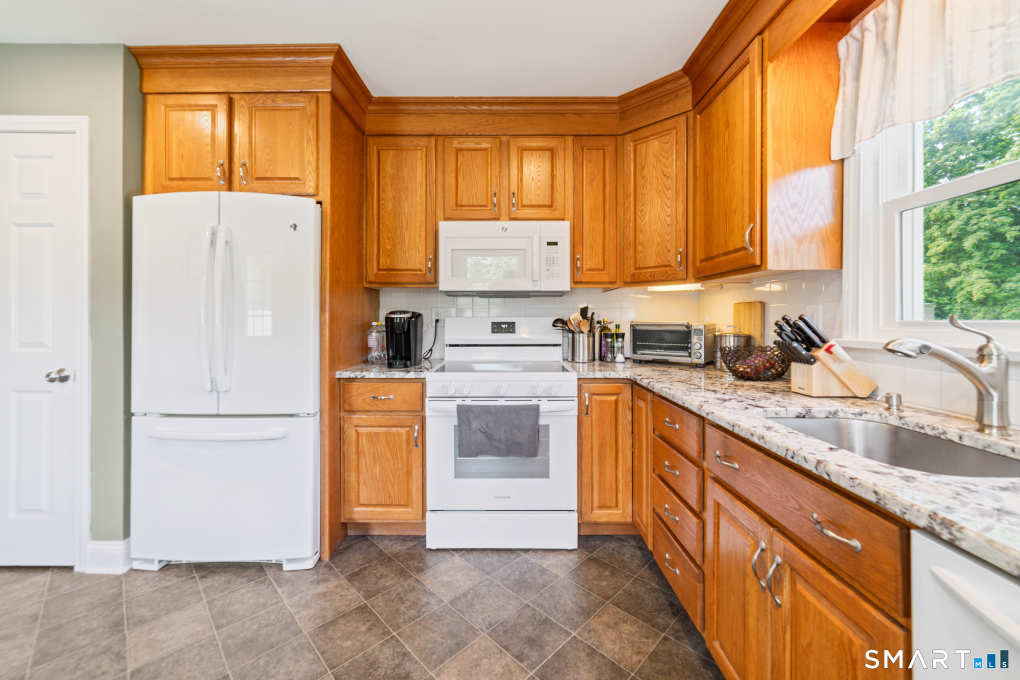 15 Evergreen Drive Southbury CT 06488