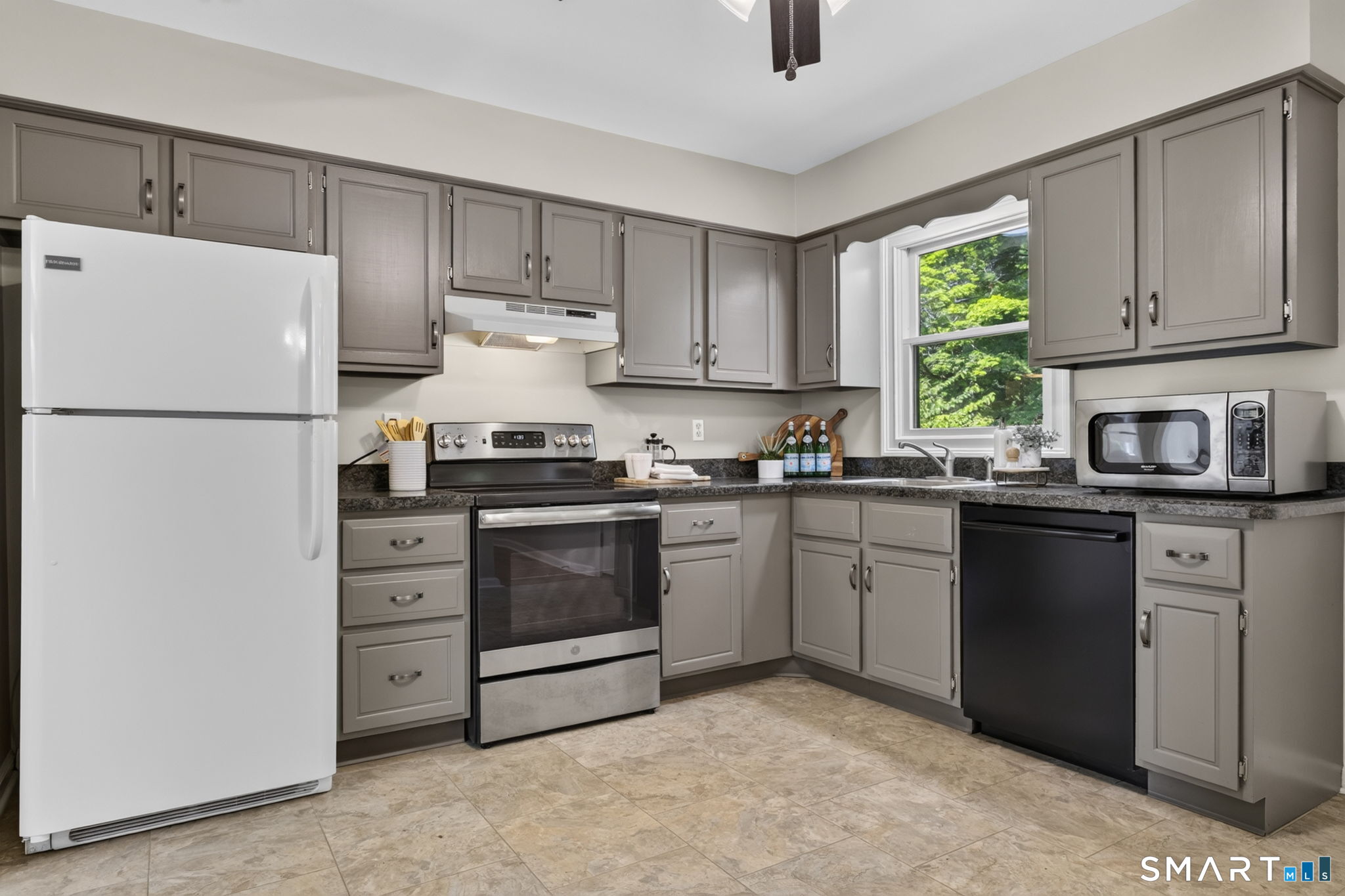 27 Wheaton Road New Milford CT 06776