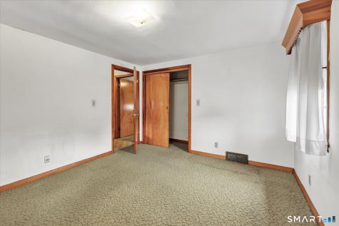 124 North Cliff Street Ansonia CT 06401
