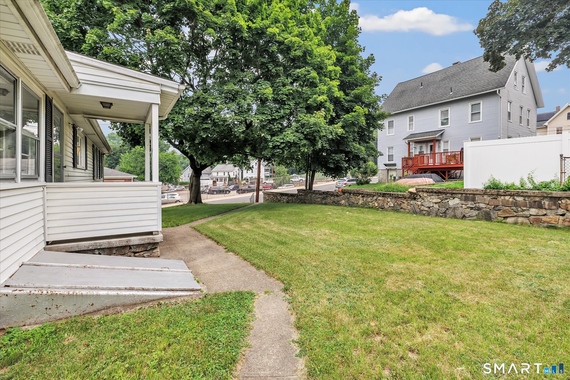 124 North Cliff Street Ansonia CT 06401