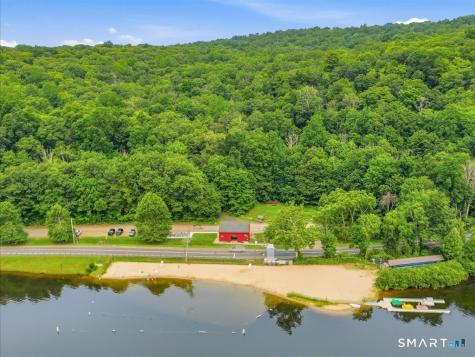 488 Lake Drive Guilford CT 06437