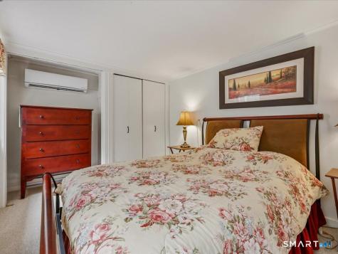 488 Lake Drive Guilford CT 06437