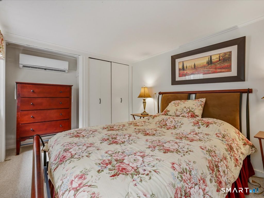 488 Lake Drive Guilford CT 06437