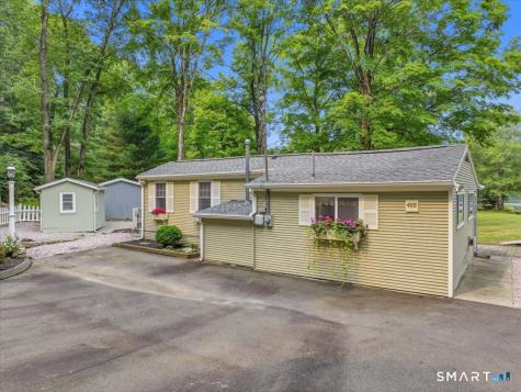 488 Lake Drive Guilford CT 06437