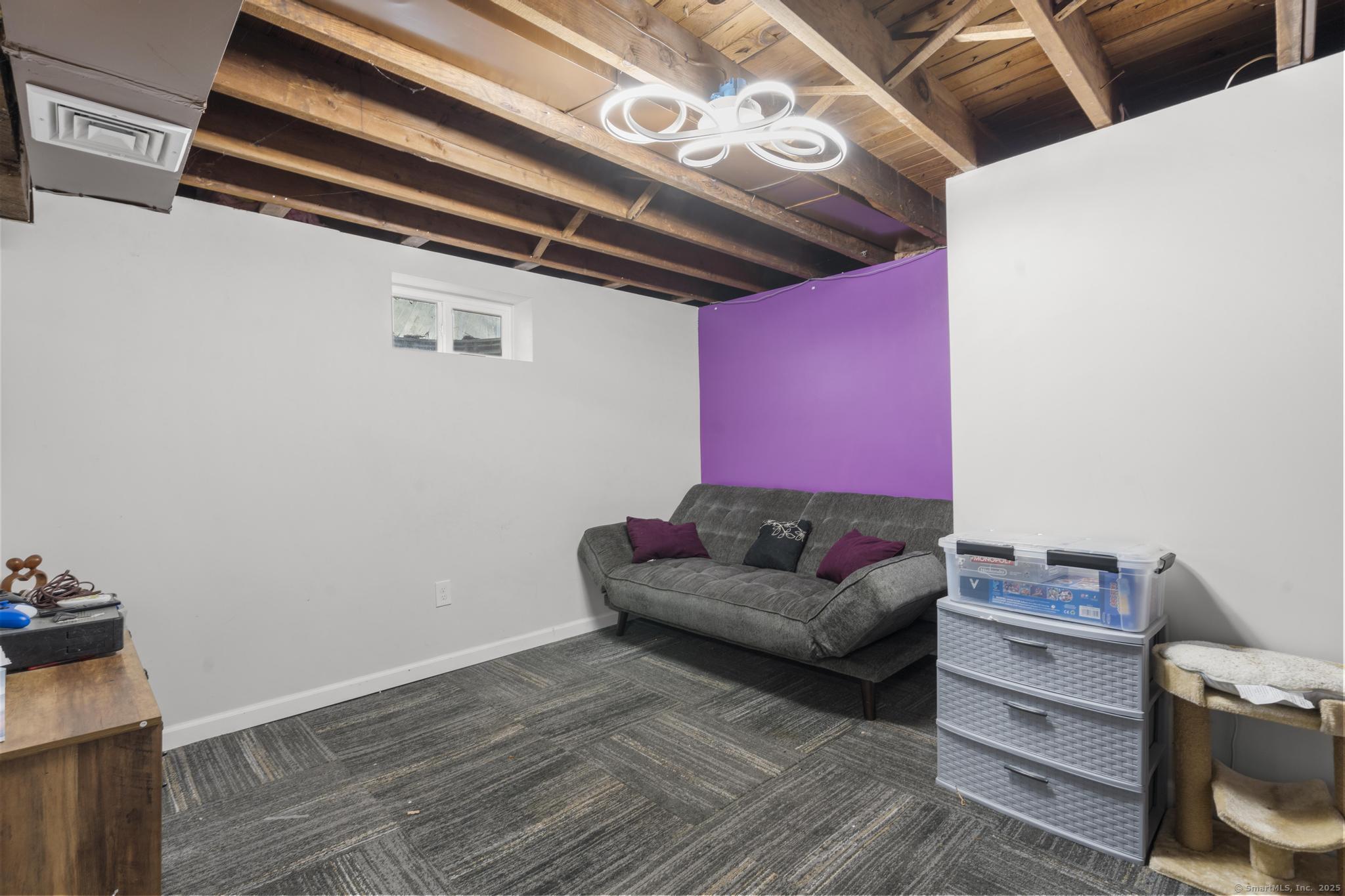 47 Old Windsor Road Bloomfield CT 06002