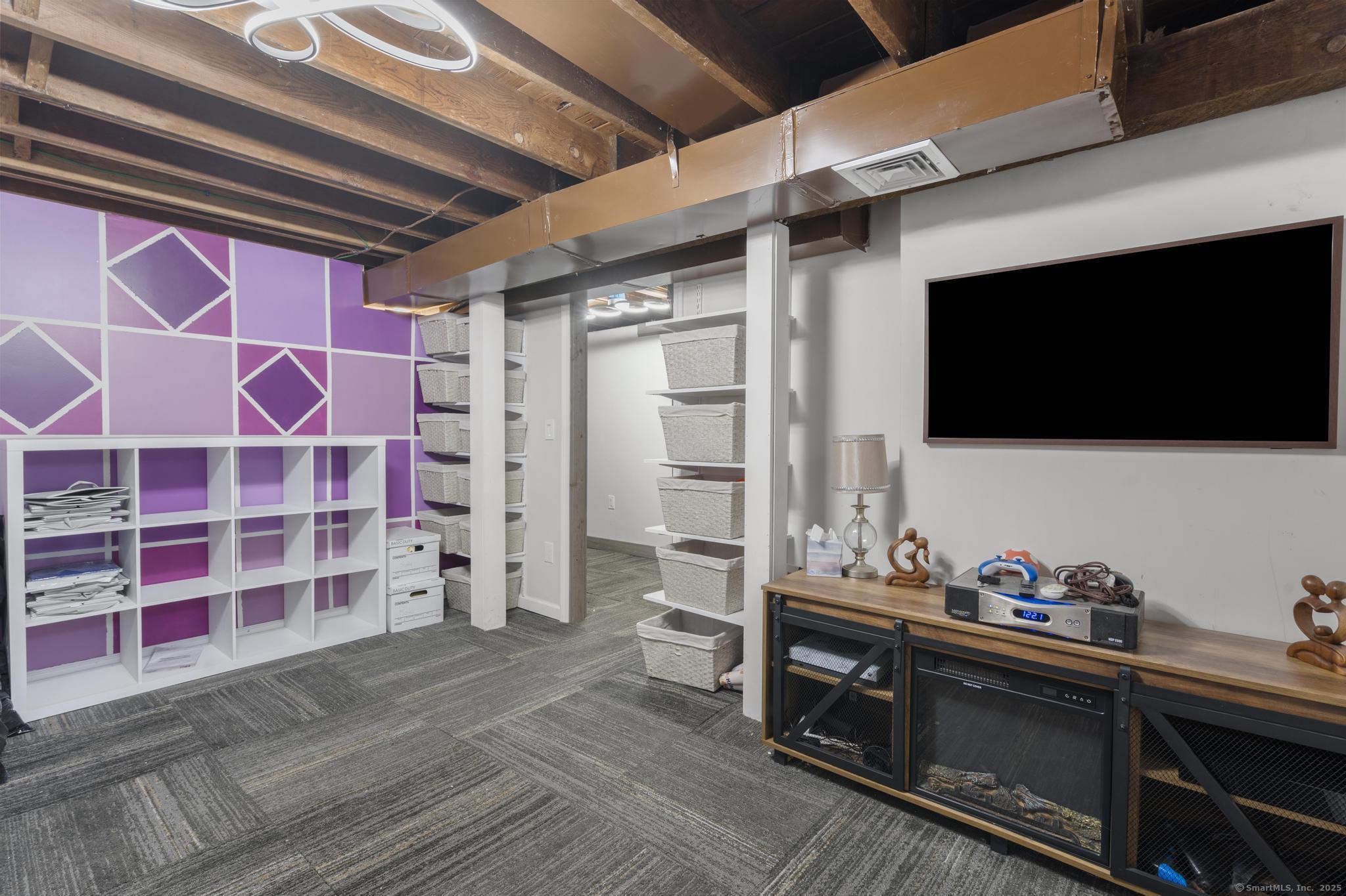 47 Old Windsor Road Bloomfield CT 06002