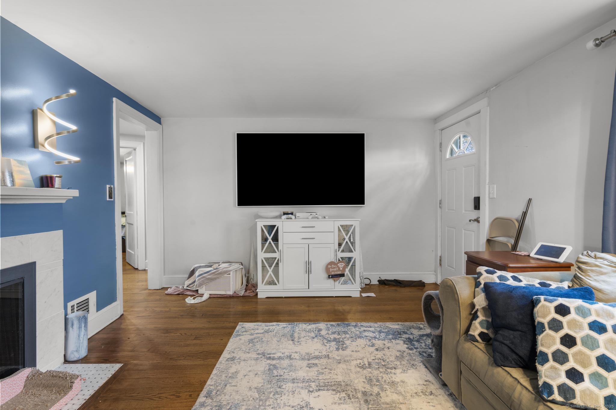 47 Old Windsor Road Bloomfield CT 06002