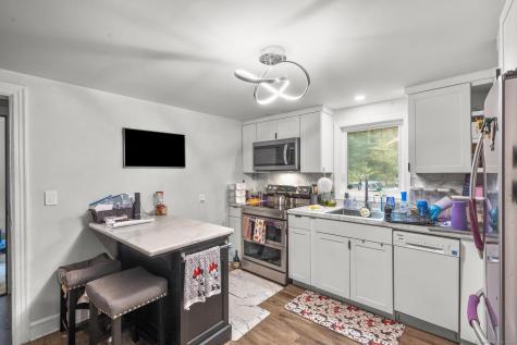 47 Old Windsor Road Bloomfield CT 06002