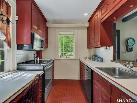 170 Old Post Road Old Saybrook CT 06475