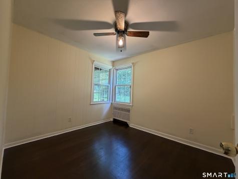 28 Gillette Road Norwich CT 06360