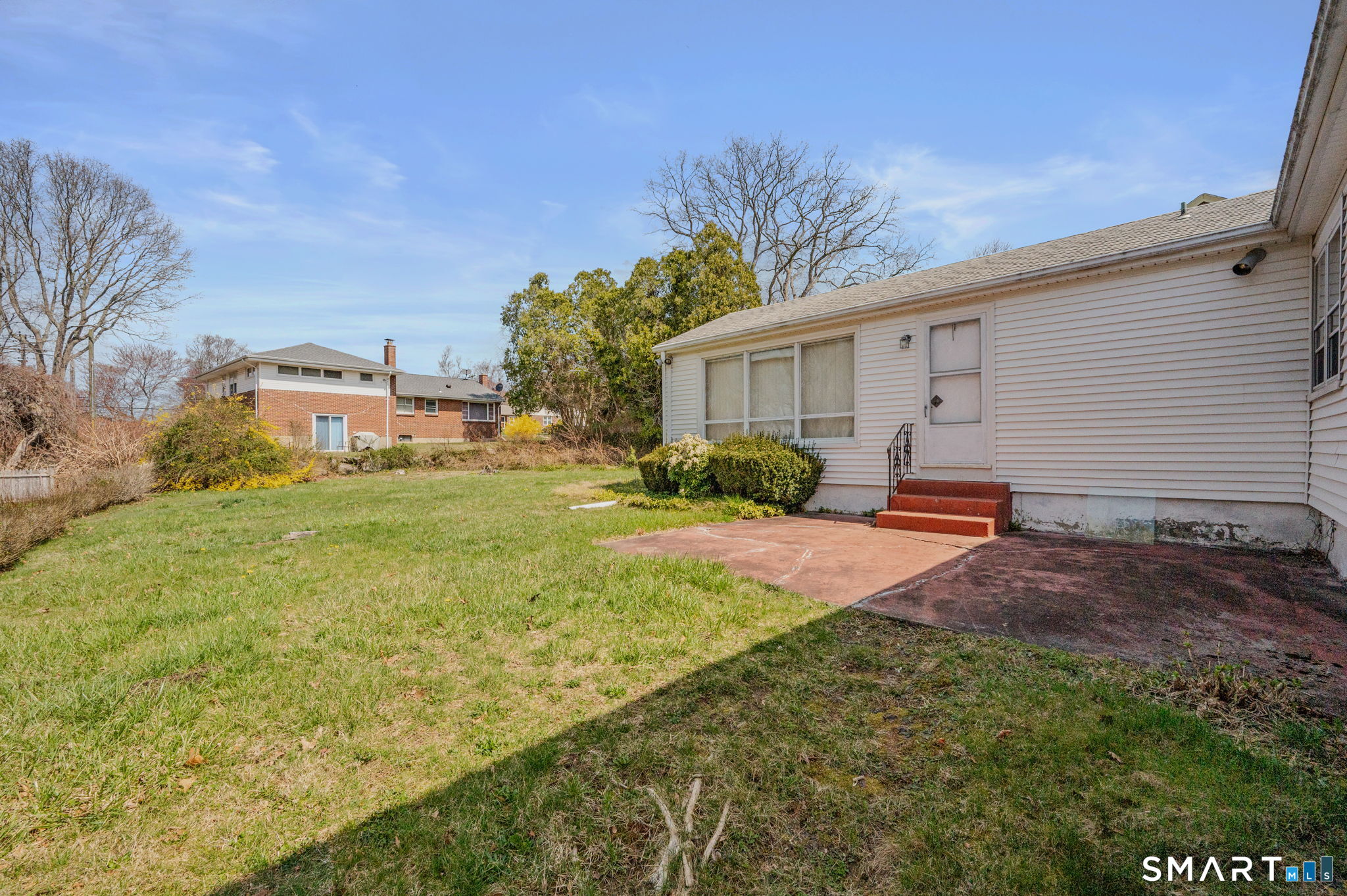 45 Mansfield Road New London CT 06320