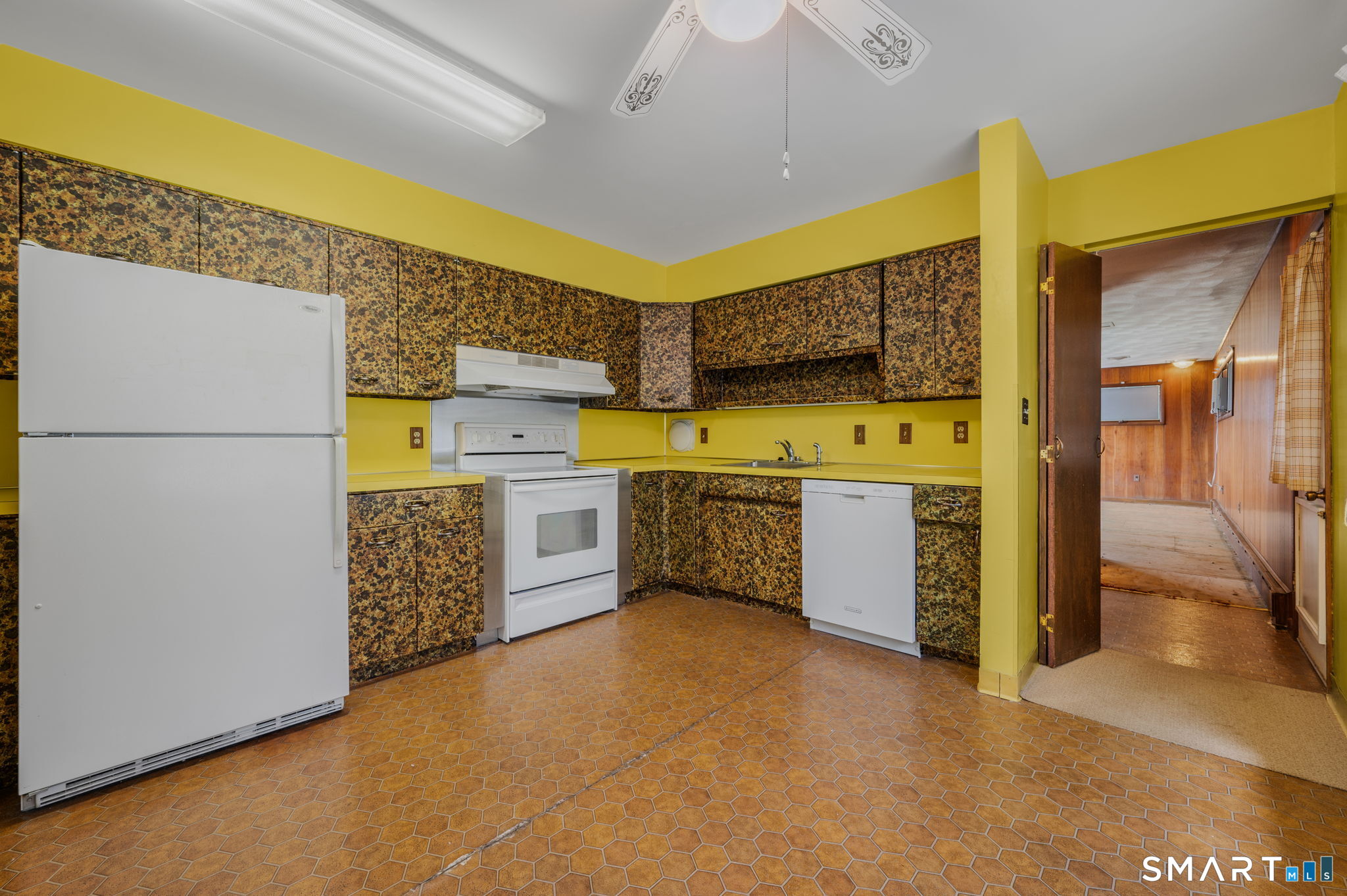 45 Mansfield Road New London CT 06320