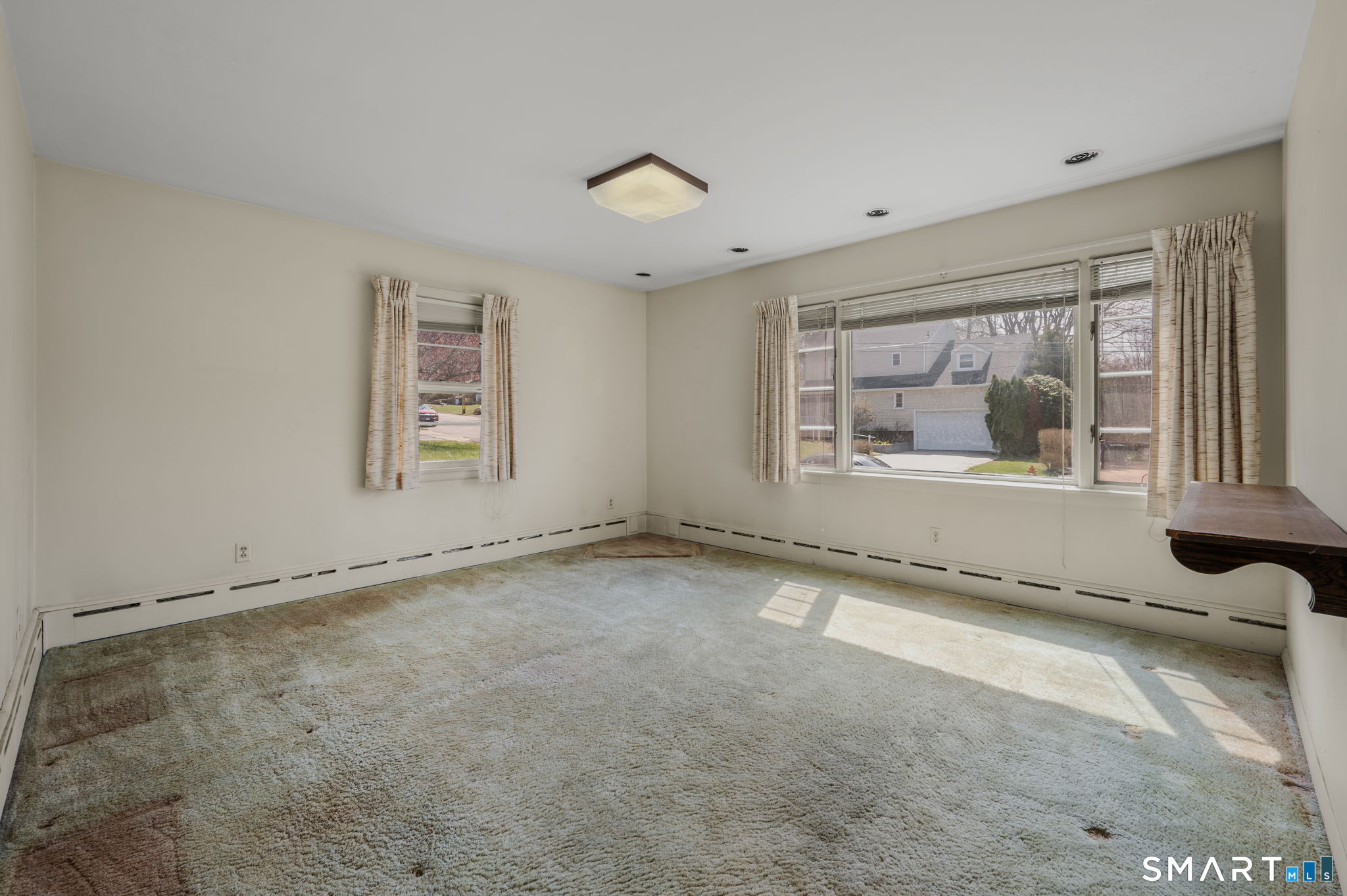 45 Mansfield Road New London CT 06320