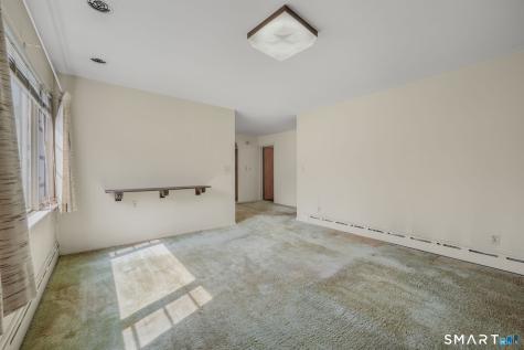45 Mansfield Road New London CT 06320