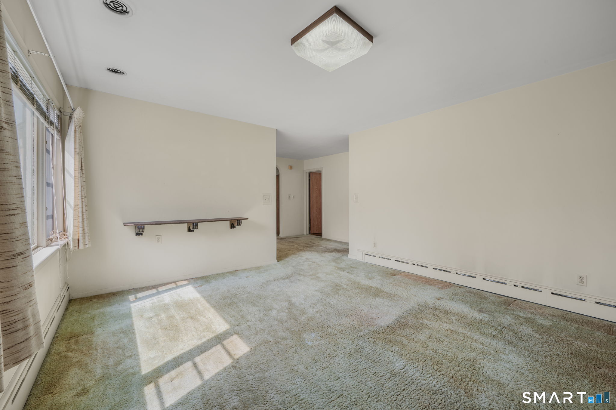 45 Mansfield Road New London CT 06320