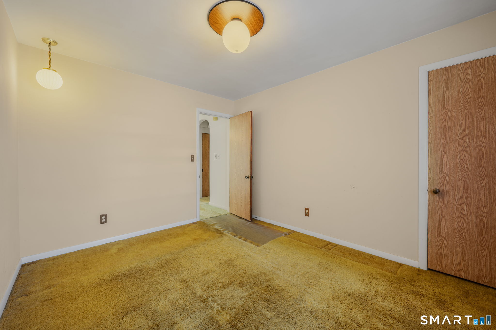 45 Mansfield Road New London CT 06320