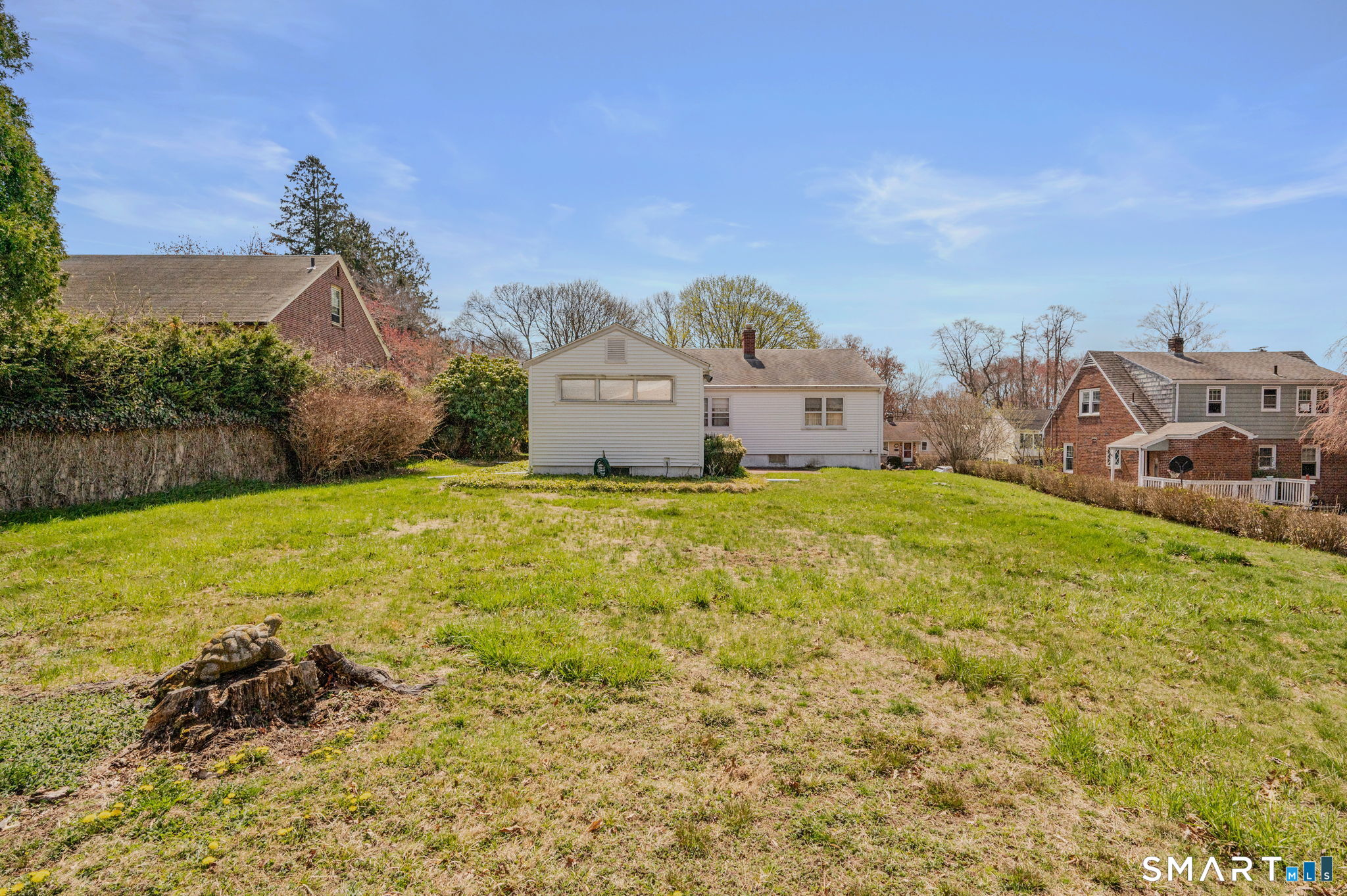 45 Mansfield Road New London CT 06320