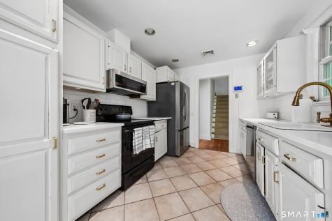 18 Cartbridge Road Weston CT 06883