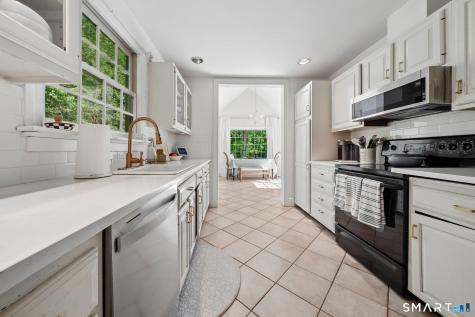 18 Cartbridge Road Weston CT 06883