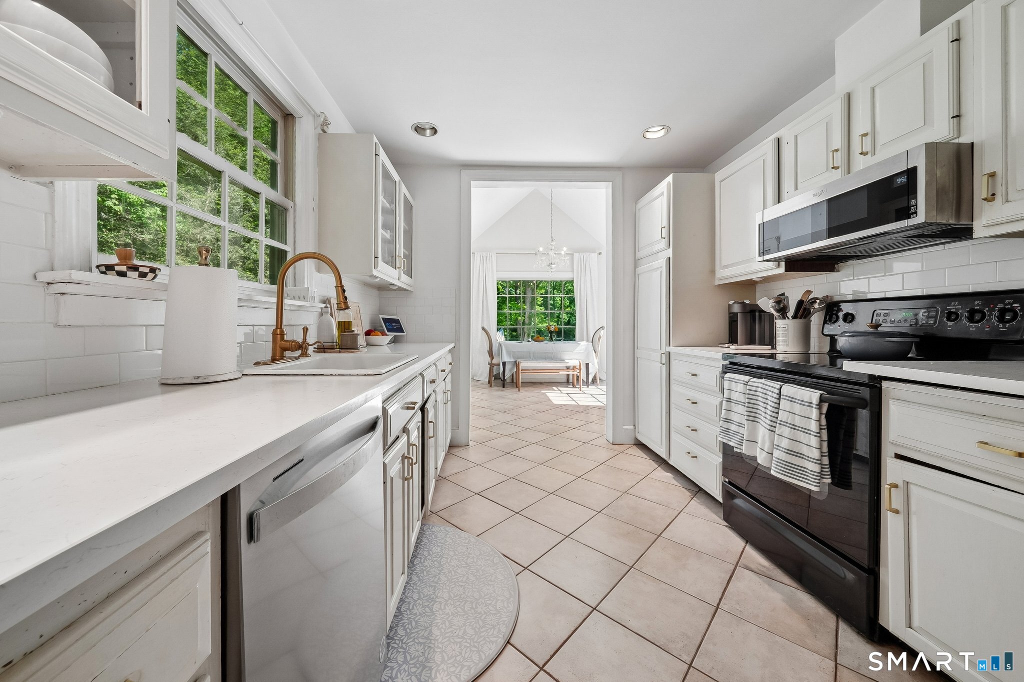 18 Cartbridge Road Weston CT 06883