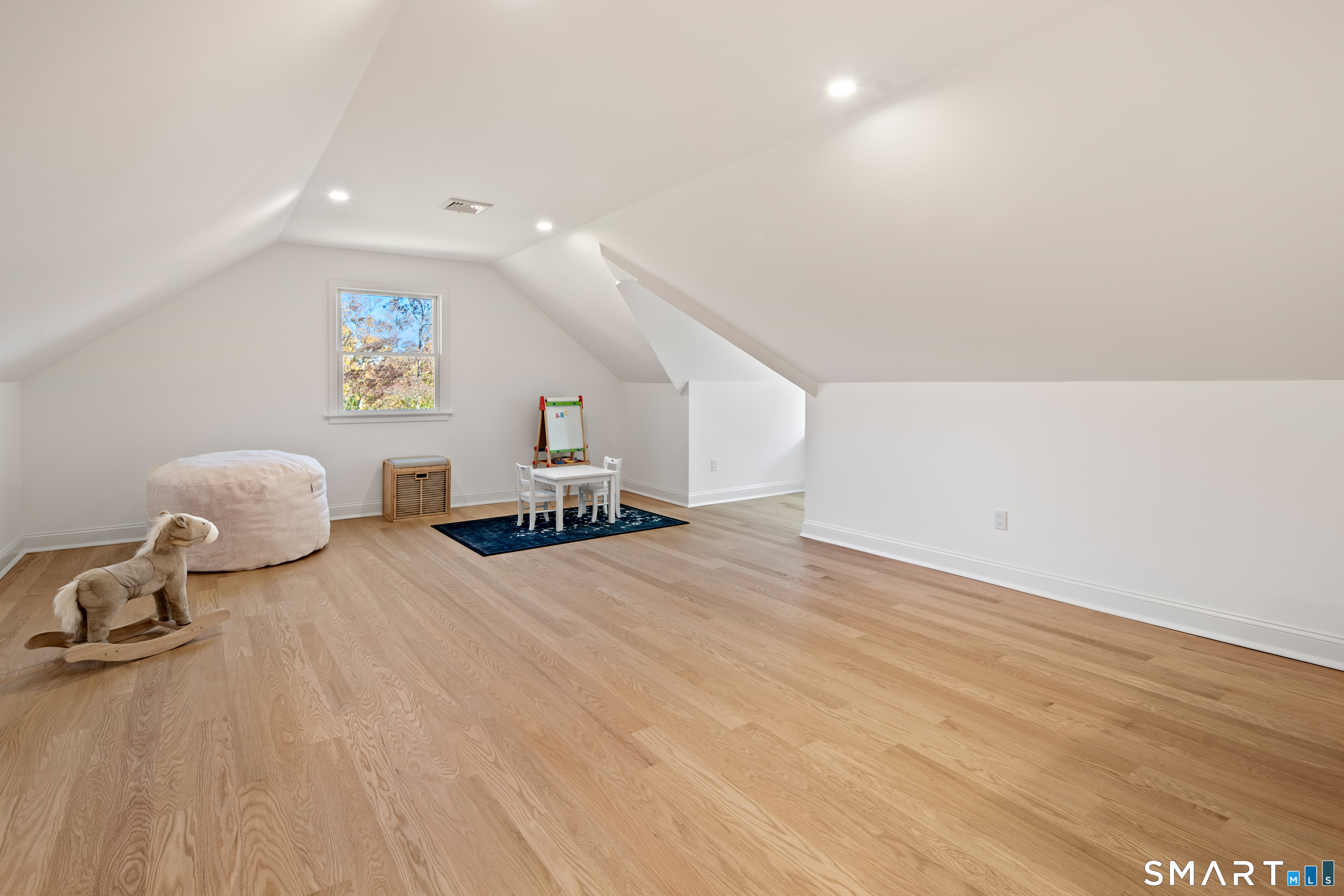 42 Woodbine Road Stamford CT 06903