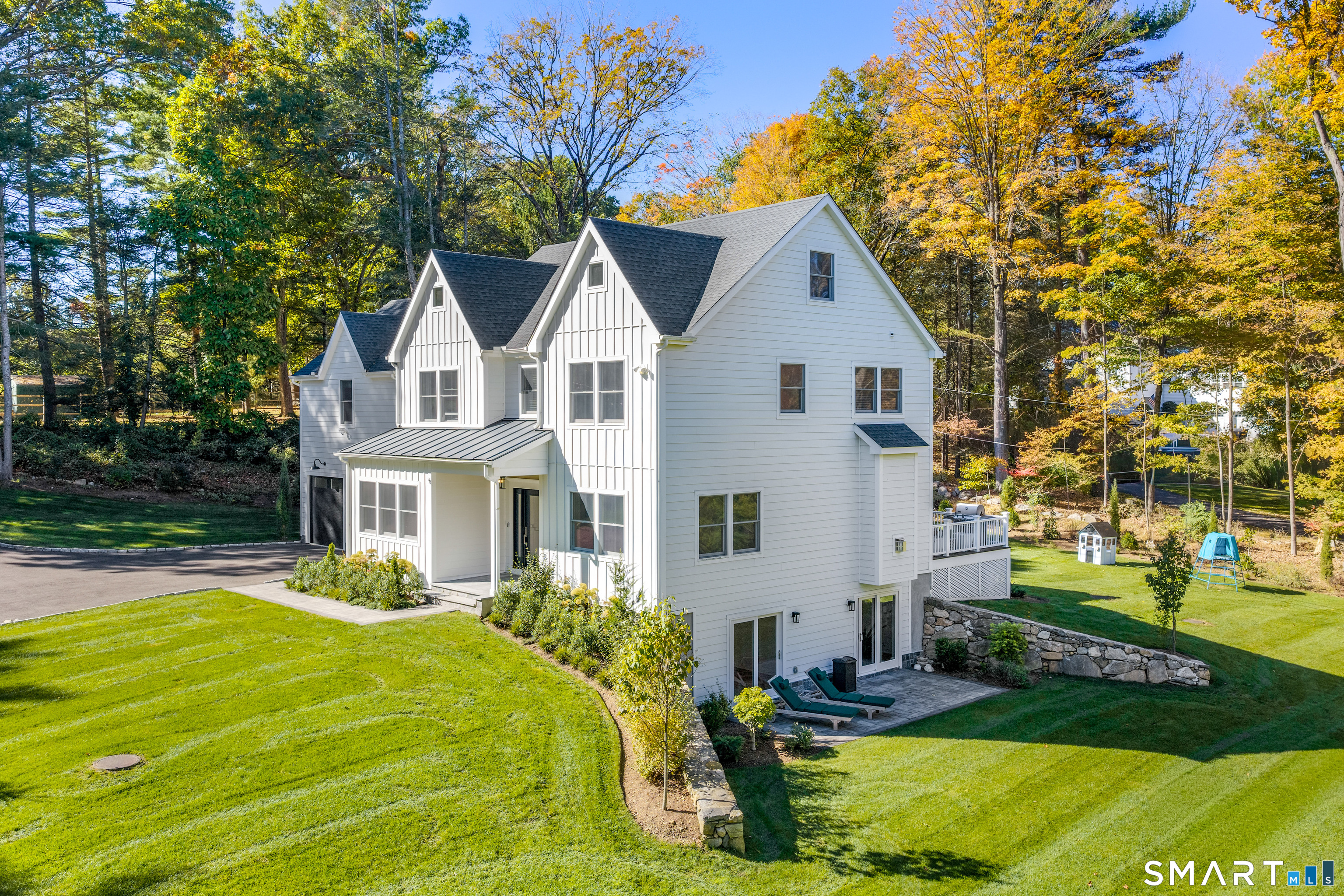 42 Woodbine Road Stamford CT 06903