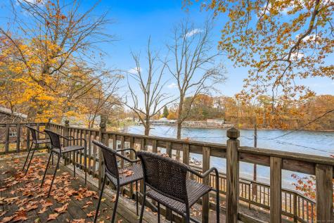 59 Woodland Road Coventry CT 06238