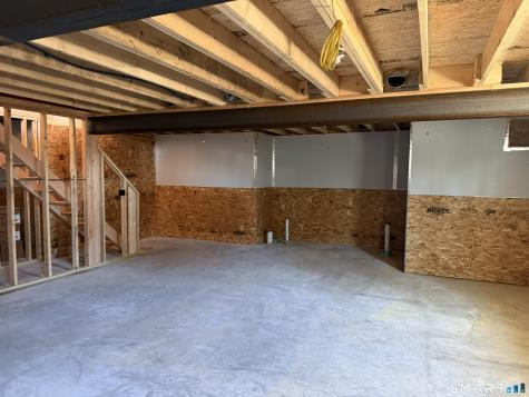 25 Julia Road Bristol CT 06010