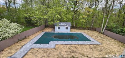 60 Fox Chase Lane West Hartford CT 06107